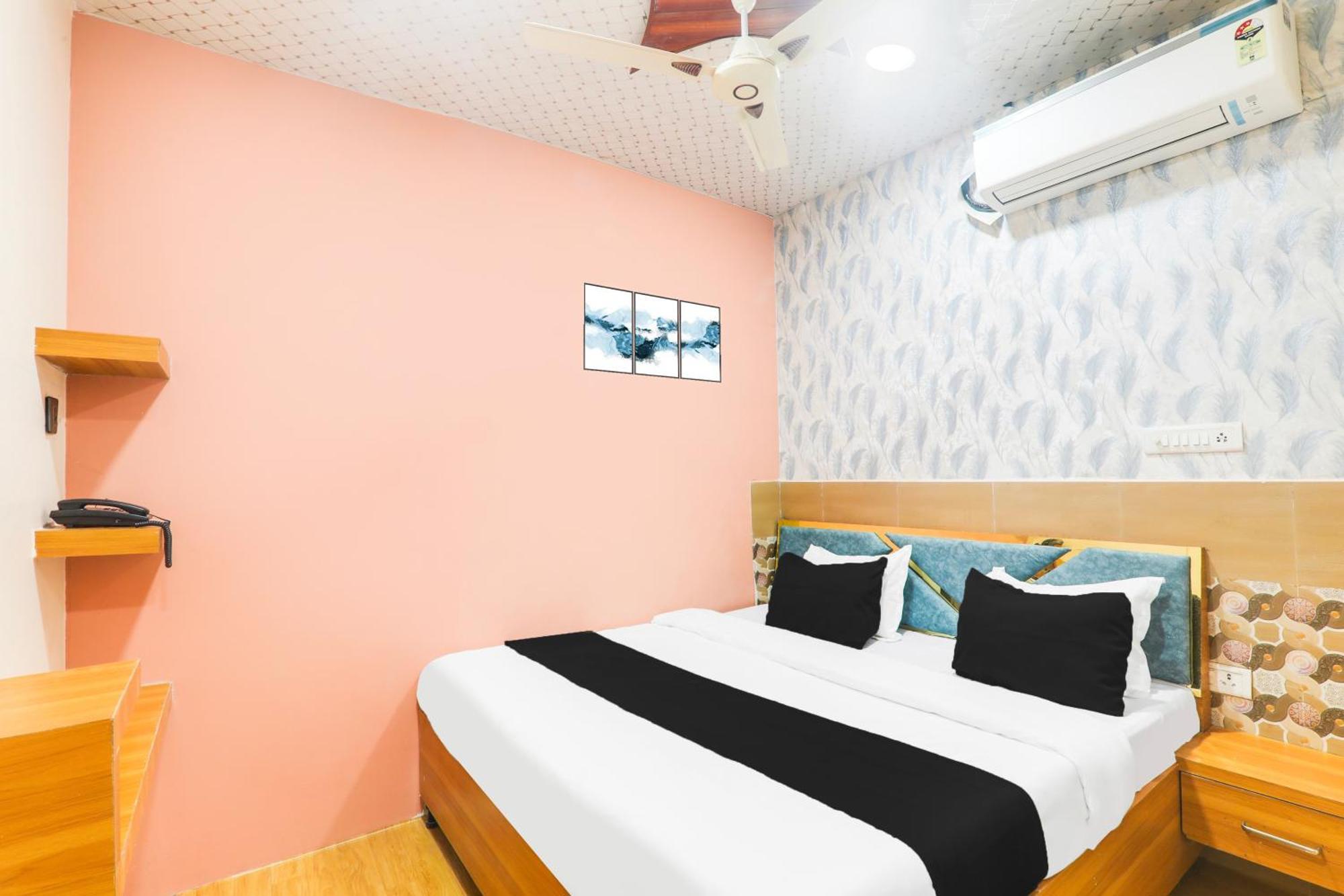 Hotel O V. K Palace Inn Lucknow Extérieur photo